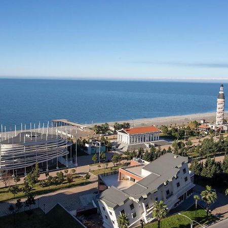 Blue Star Batumi Aparthotel Ngoại thất bức ảnh