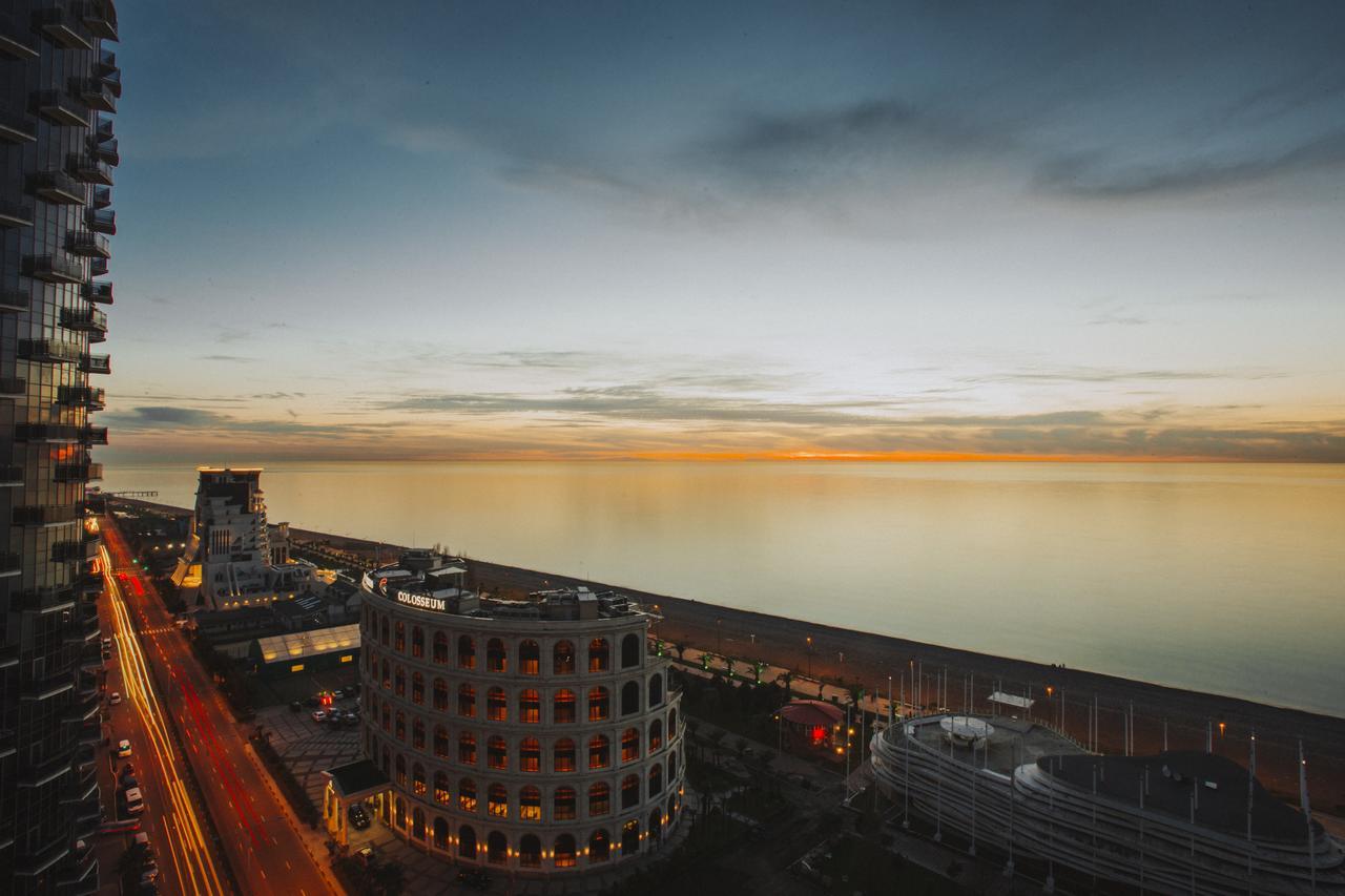 Blue Star Batumi Aparthotel Ngoại thất bức ảnh