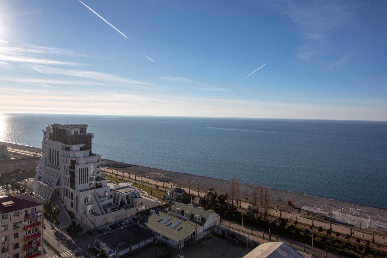 Blue Star Batumi Aparthotel Ngoại thất bức ảnh