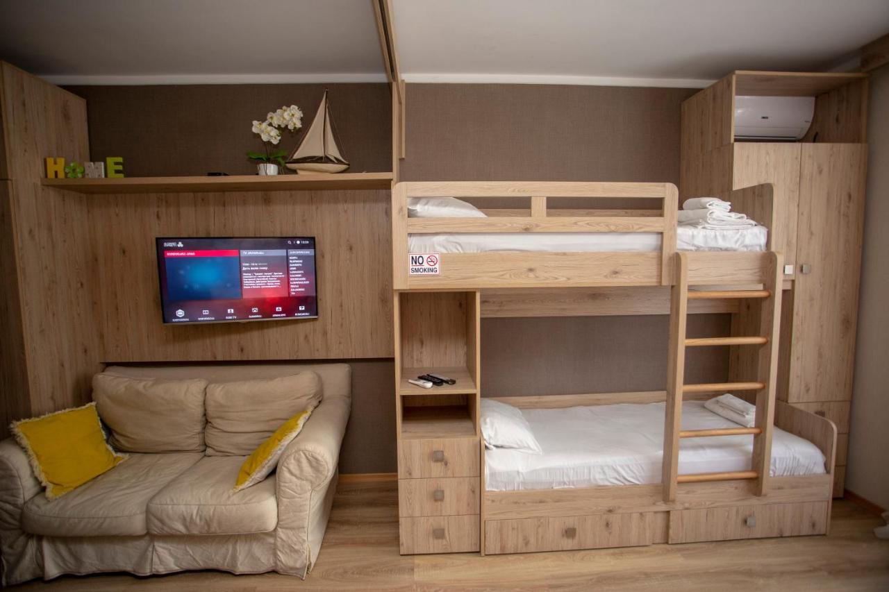 Blue Star Batumi Aparthotel Ngoại thất bức ảnh