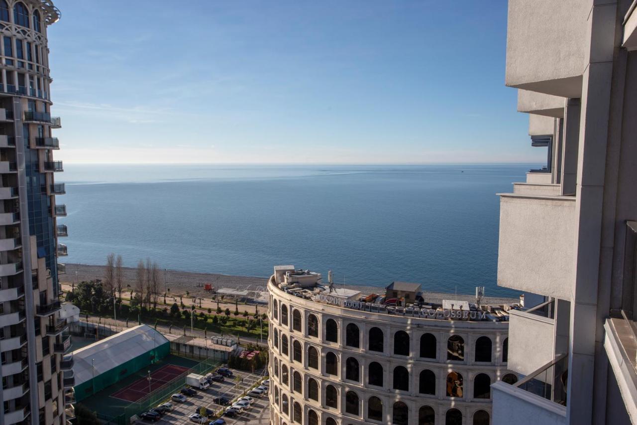 Blue Star Batumi Aparthotel Ngoại thất bức ảnh