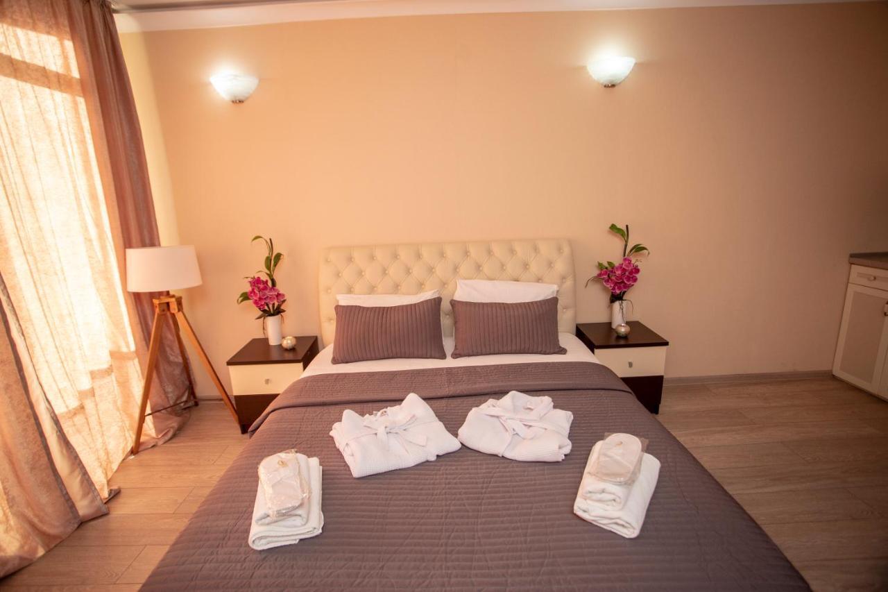 Blue Star Batumi Aparthotel Ngoại thất bức ảnh