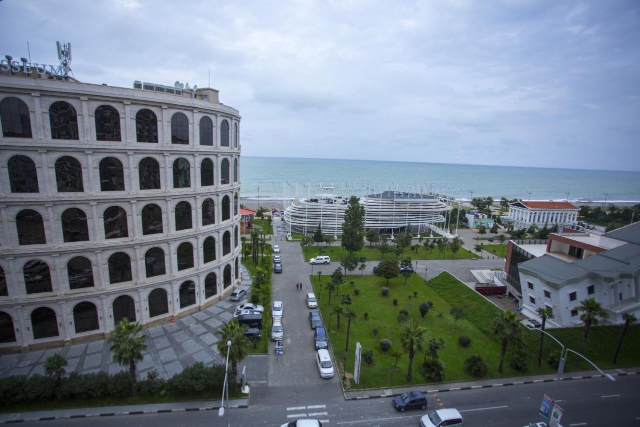 Blue Star Batumi Aparthotel Ngoại thất bức ảnh